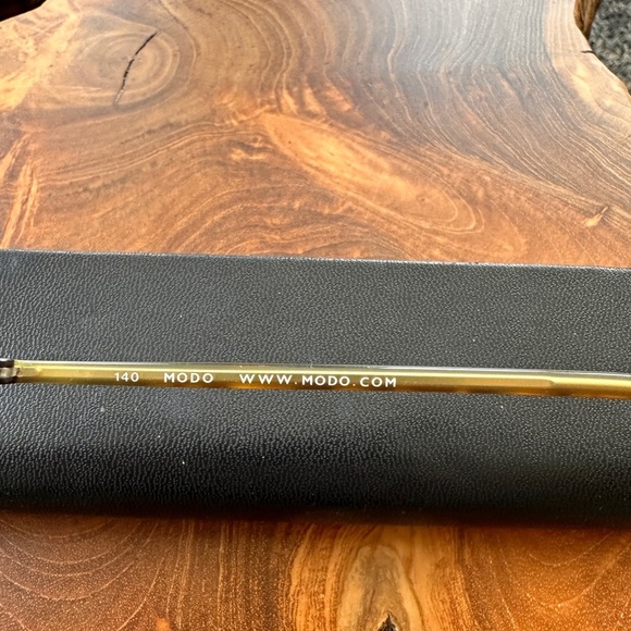 modo Sleek Black and Gold frames with oval Design with RX lenses - Picture 3 of 5